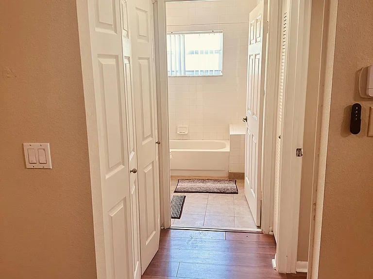 8108 Summer Shores Dr — Photo 5