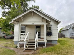 505 Park St, Quinter, KS 67752