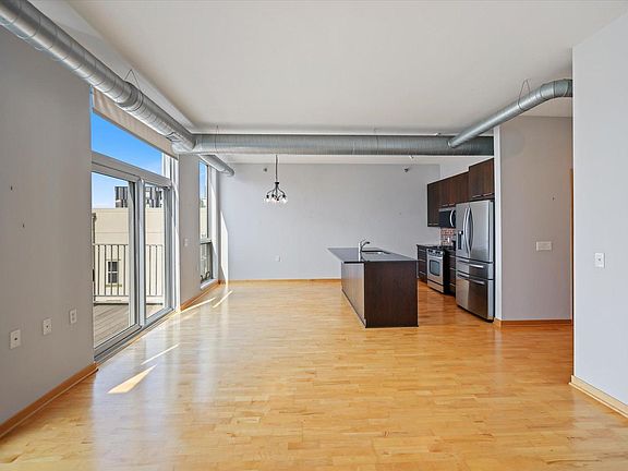 5th image of 1211 Lagoon Ave Unit 510