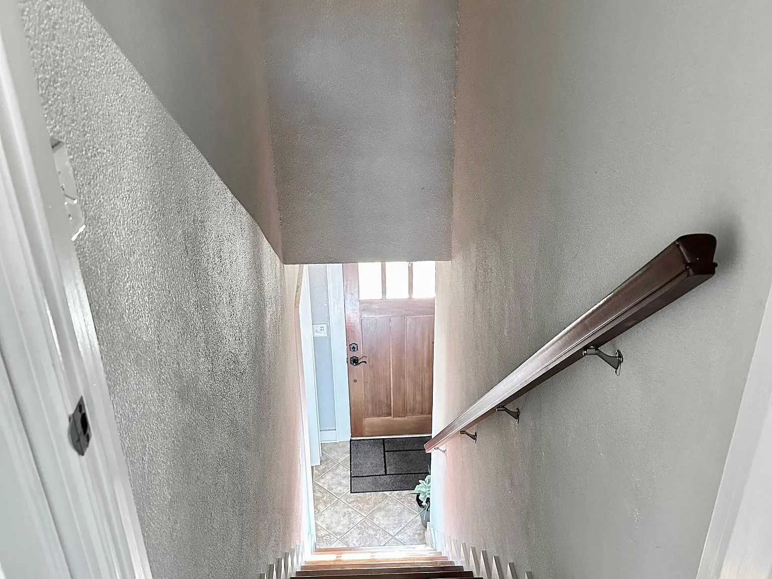 1 bed, 400 sqft, $975 — Photo 4
