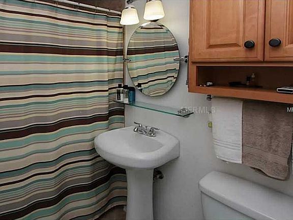 5th image of 9309 N 17th St