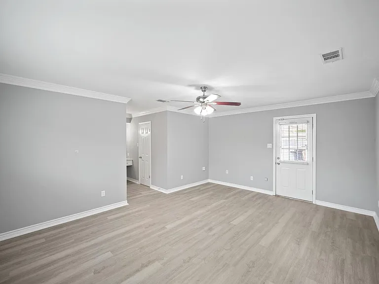 6215 S Braeswood Blvd — Photo 14