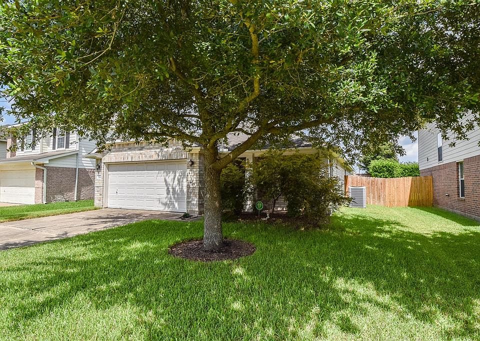 1st image of 7419 Blossommist Ln
