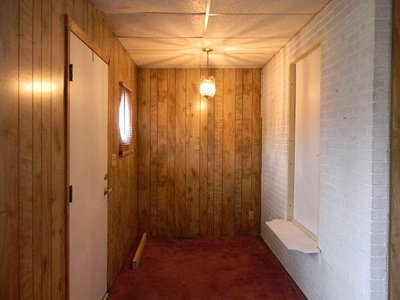 3rd image of 4419 Olcott Ave