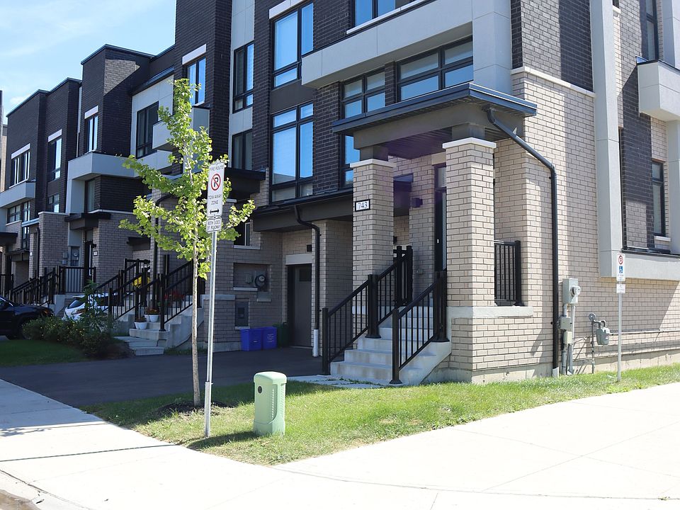 1st image of 743 Stanstead Path