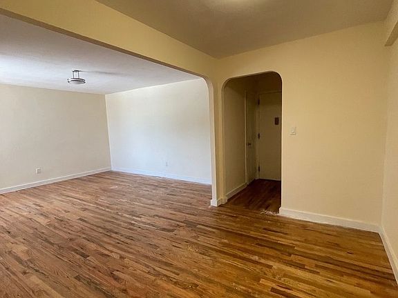 5th image of 333 Martense St APT 4F