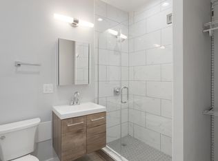 1310 W Birchwood Ave #1, Chicago, IL 60626