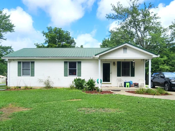 1689 Old Frankfort Rd, Lawrenceburg, KY 40342