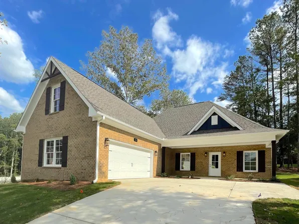 29 Oak Ridge Way, Union Grove, AL 35175