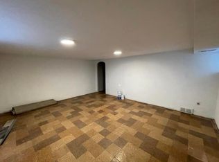 1612 Strahle St, Philadelphia, PA 19152