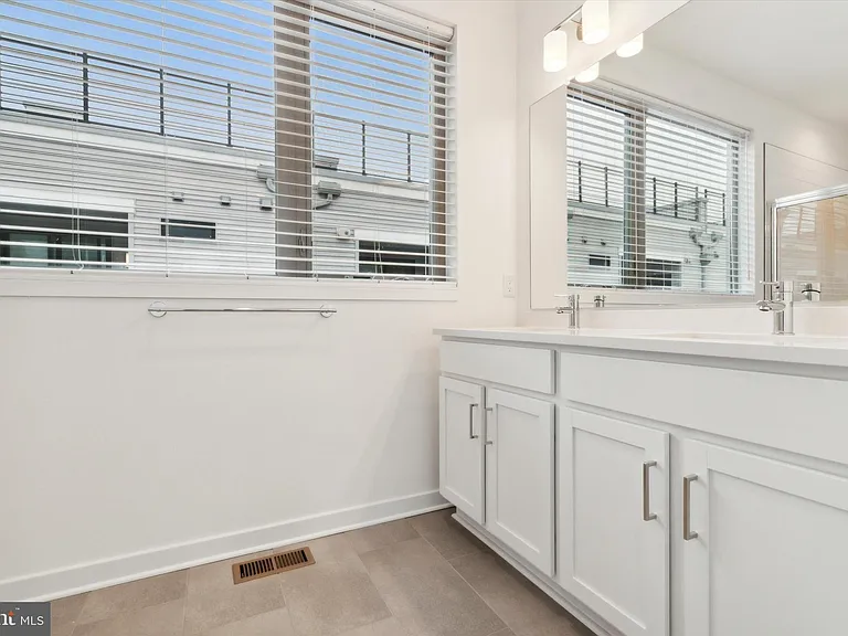 3007 Riseview Ln — Photo 9