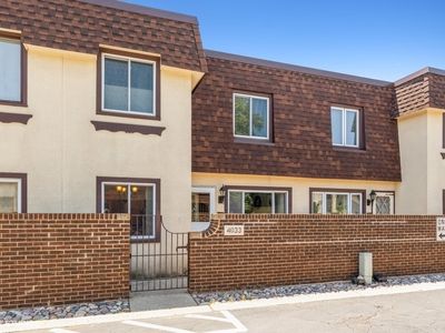 4033 Trafalgar Ln, Oak Lawn, IL, 60453