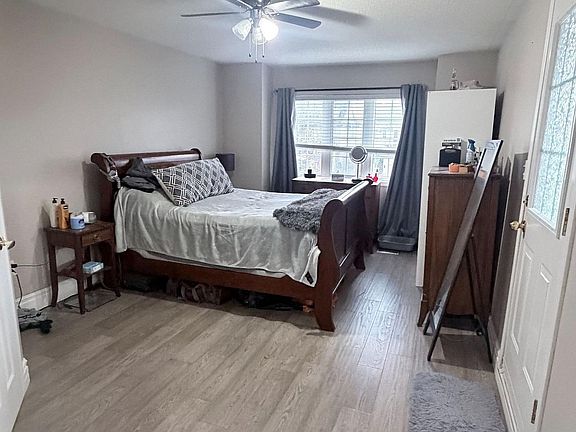 4th image of 82 Hutton Pl