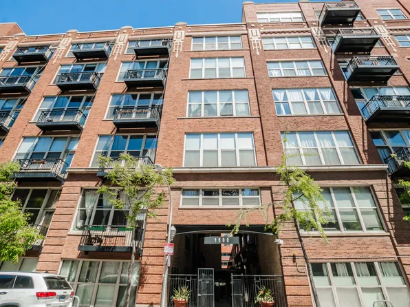 1500 W Monroe St Unit 216, Chicago, IL 60607
