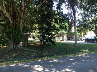 15540-560 Thornton Rd, Fort Myers, FL 33908