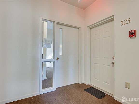 4th image of 525 Edpas Rd