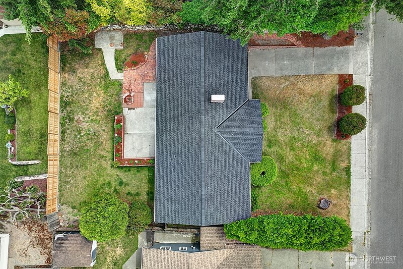 4th image of 2524 SW 325th Place