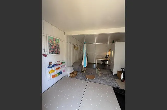 605 Genter St — Photo 12