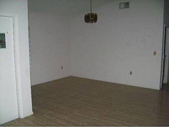 4th image of 10340 SW 15th St