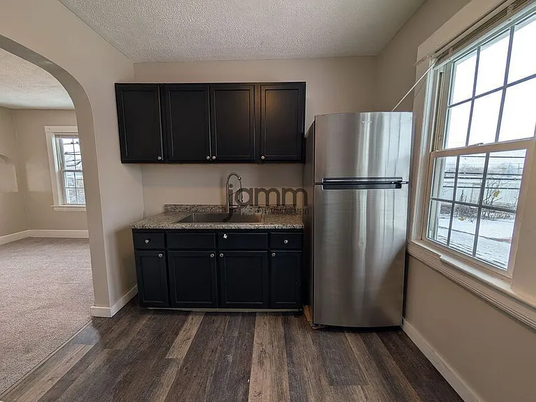 1476 W 107th St #1476 W 107TH UPPER — Photo 15