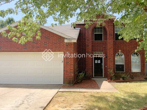 1304 White Dove Ln