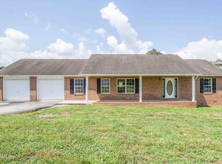 1644 Turtle Dove Trl, Sevierville, TN 37862