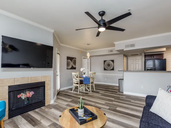 15095 N Thompson Peak Pkwy, Scottsdale, AZ