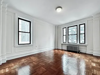 Rented by Manhattan Realty Group