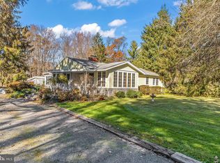 11 Minnietown Ln, Hopewell, NJ 08525