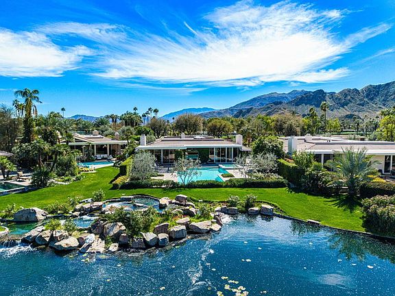 3rd image of 44 Fincher Way