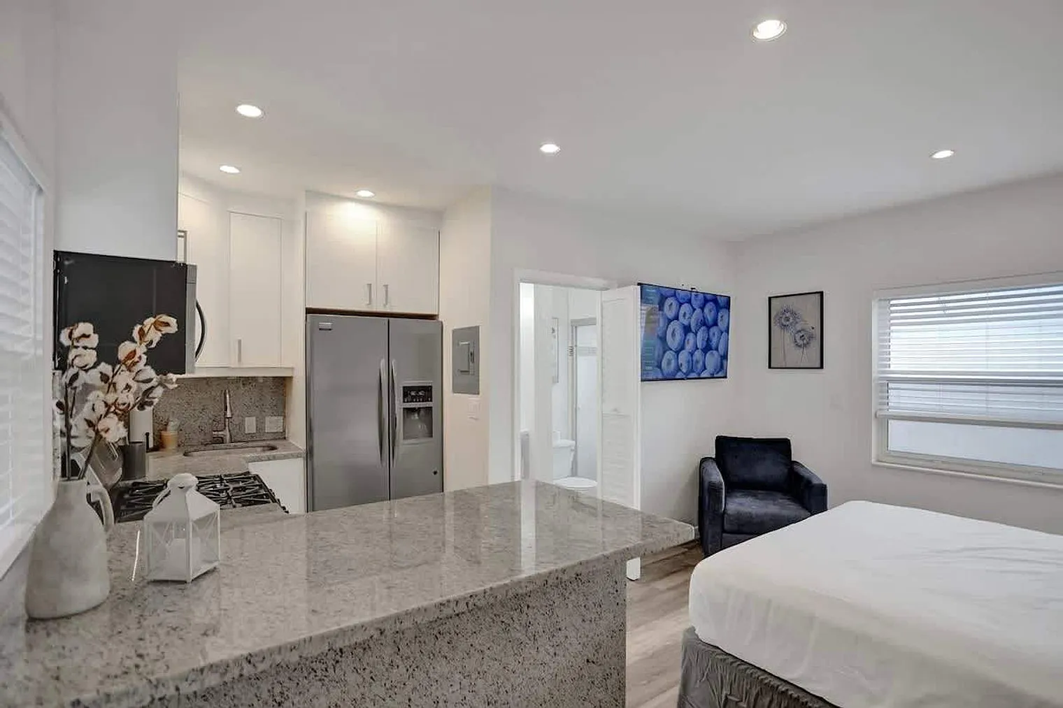 Studio, 1.0 bath, 538 sqft, $3,638 — Photo 1
