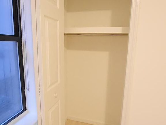 3rd image of 102 Norfolk St #8AA