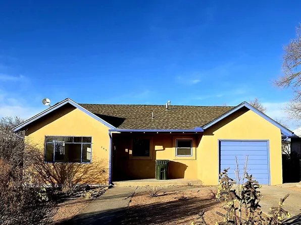 203 E Pine Ave, Gallup, NM 87301