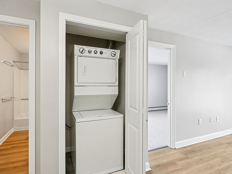 6-web-or-mls-135 Elm St 57-S0412-006