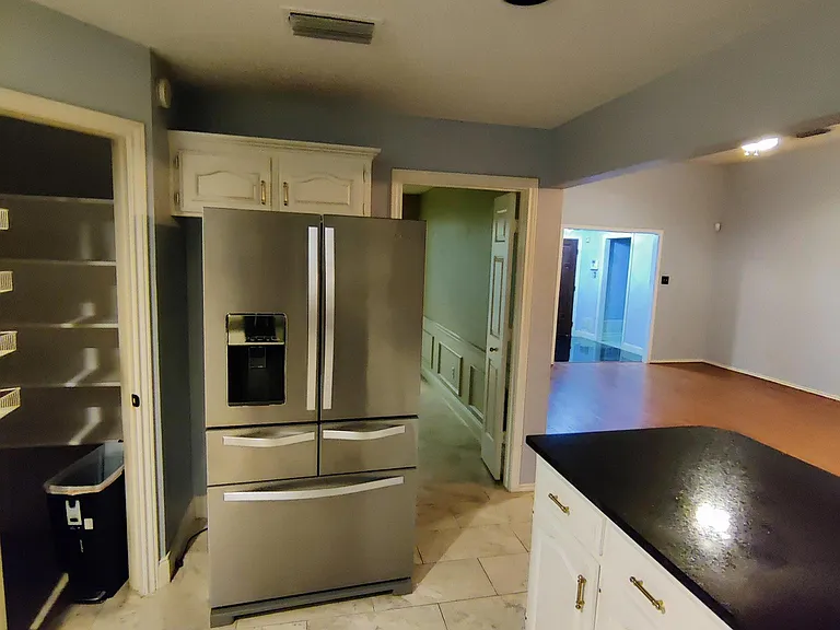 6732 Coach House Ln — Photo 8