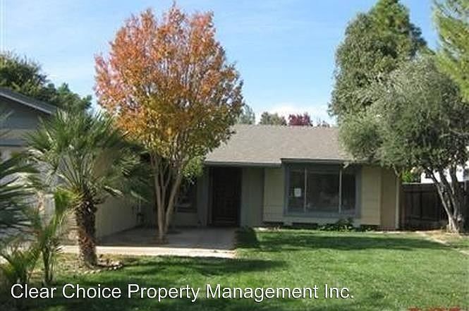 1st image of 215 Appaloosa Dr