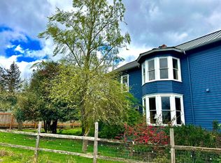 1159 N Beach Rd, Eastsound, WA 98245