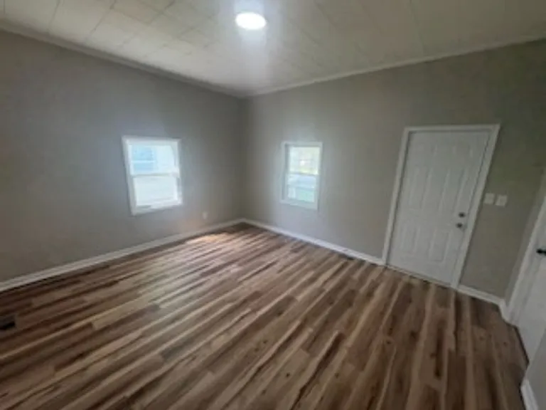203 S Whitmer St — Photo 8
