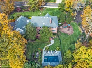 55 Lyons Pl, Basking Ridge, NJ 07920
