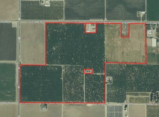 E Cleveland Rd, El Nido, CA 95317