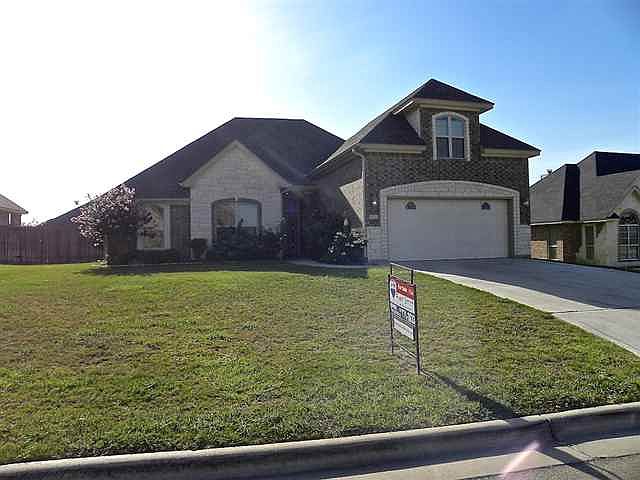 1st image of 706 Marshall Dr