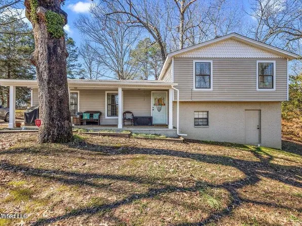 1130 Thunderbird Dr N, Hernando, MS 38632