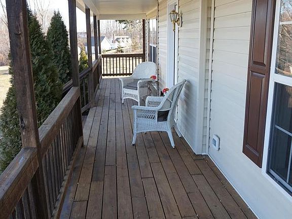 4th image of 204 Stonewall Ct