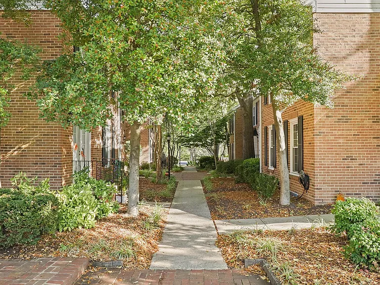 2612 S Arlington Mill Dr #2612C — Photo 15