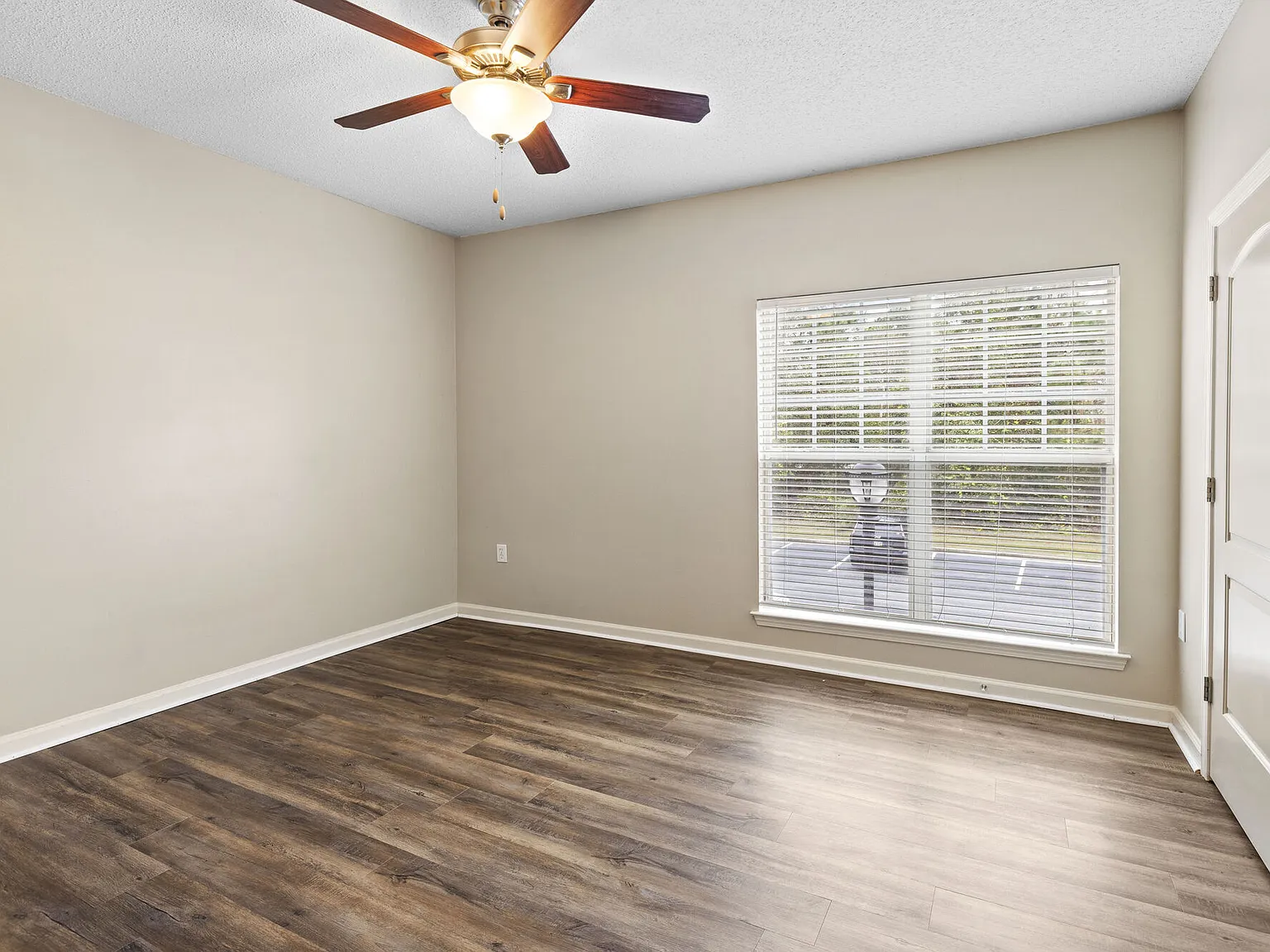 Odyssey Lake — Photo 3