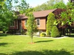 641 Mount Carmel Dr, Windber, PA 15963