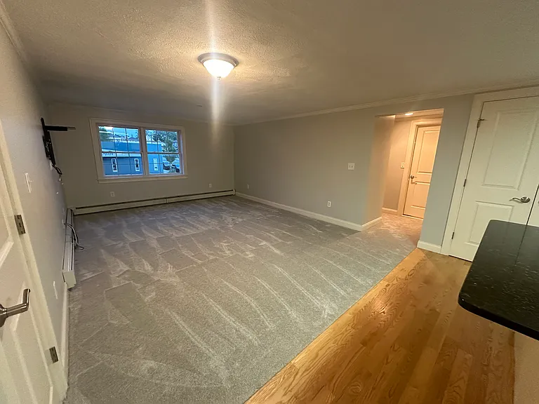 31 Elliott St — Photo 11