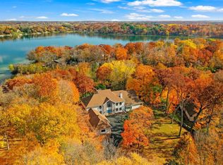 4580 N Hewitts Point Rd, Oconomowoc, WI 53066