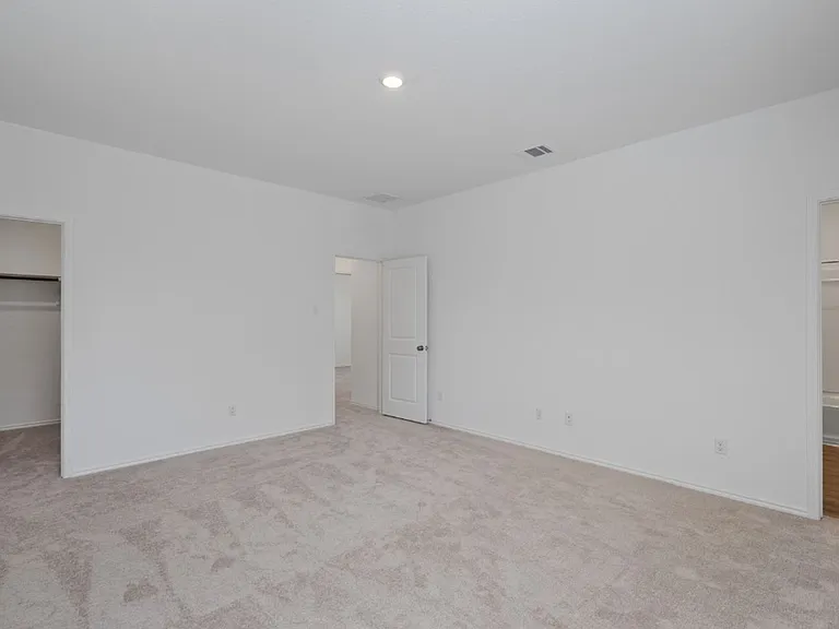 230 Gabbro Gdns — Photo 19