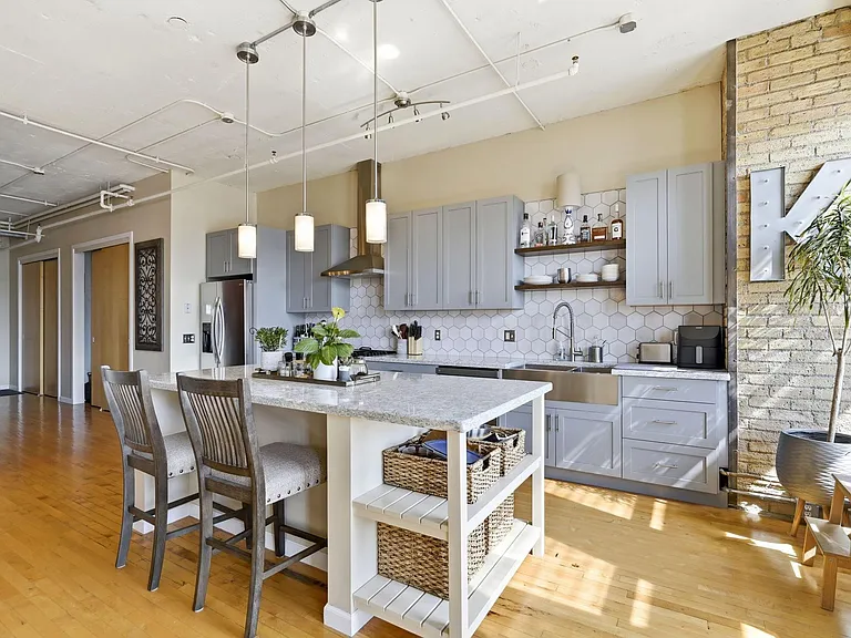 290 Market St #611 — Photo 24